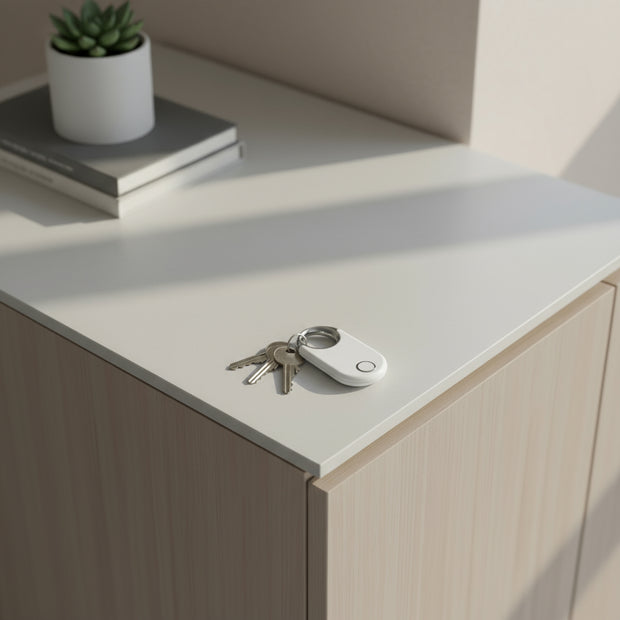 <h3>Smart tracking, simple living.</h3>